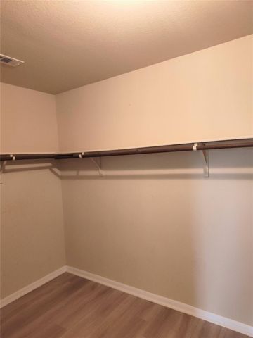 103 Hawkins CT, Hutto, TX 78634