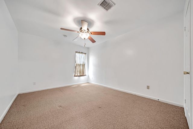 10732 Briar Forest Drive 37, Houston, TX 77042
