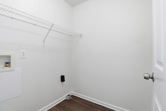 204 Creekwood Dr, White House, TN 37188