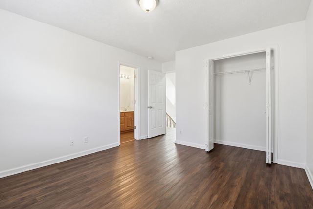 204 Creekwood Dr, White House, TN 37188