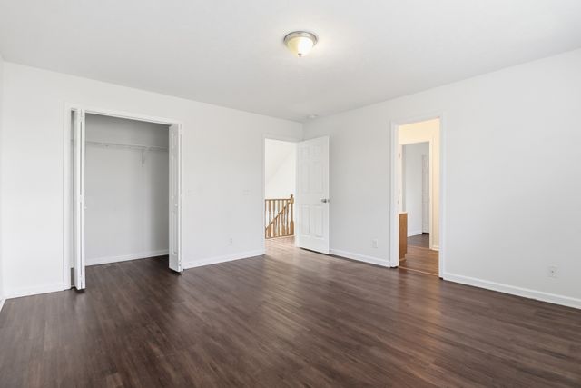 204 Creekwood Dr, White House, TN 37188