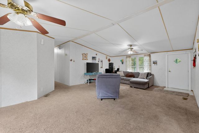 101 Garner Drive, Mabank, TX 75156