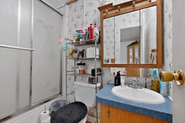 101 Garner Drive, Mabank, TX 75156