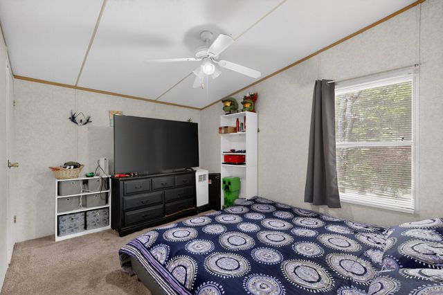 101 Garner Drive, Mabank, TX 75156