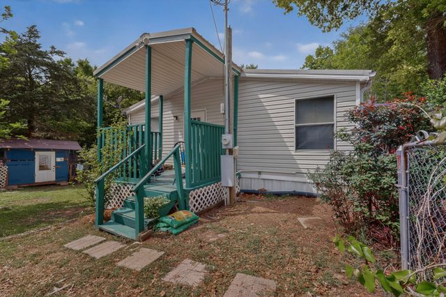 101 Garner Drive, Mabank, TX 75156