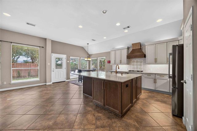 2712 Green Mountain Drive, Pearland, TX 77584