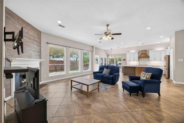 2712 Green Mountain Drive, Pearland, TX 77584