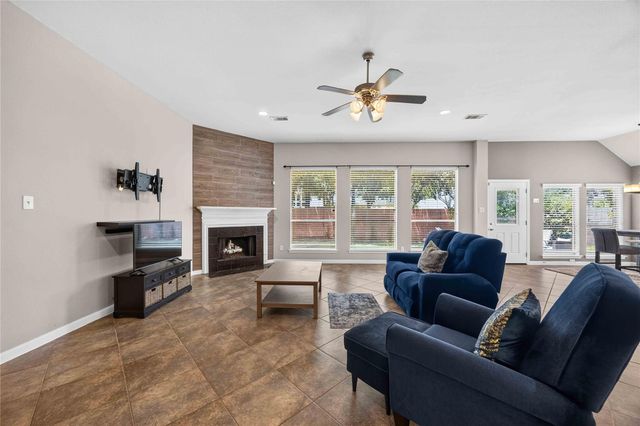 2712 Green Mountain Drive, Pearland, TX 77584