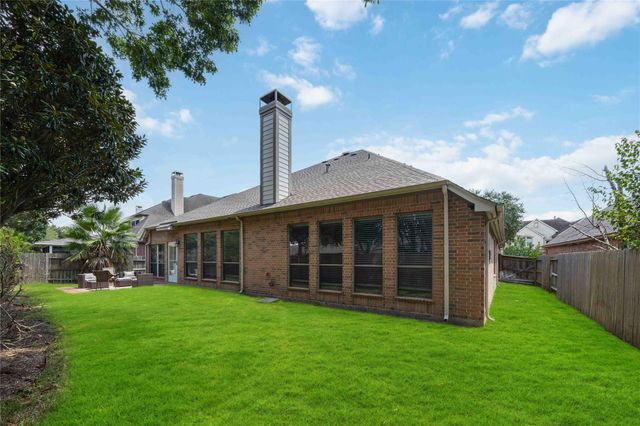 2712 Green Mountain Drive, Pearland, TX 77584