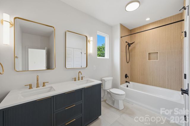 1404 Downs Avenue, Charlotte, NC 28205