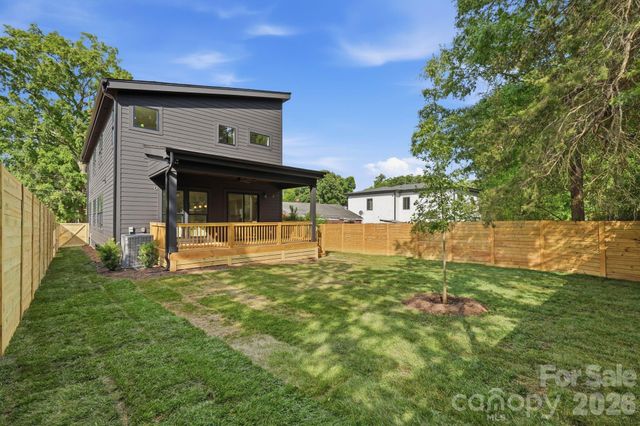 1404 Downs Avenue, Charlotte, NC 28205