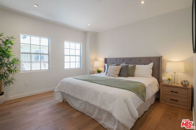 1826 W 78th Street, Los Angeles, CA 90047