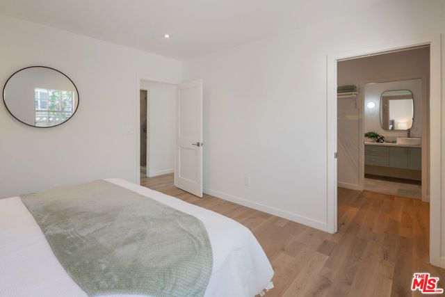 1826 W 78th Street, Los Angeles, CA 90047