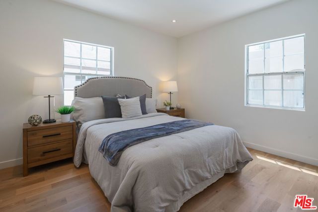 1826 W 78th Street, Los Angeles, CA 90047