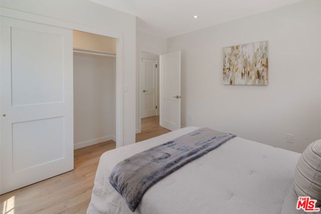 1826 W 78th Street, Los Angeles, CA 90047