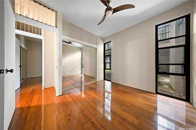 1030 Aoloa Place 5105B, Kailua, HI 96734