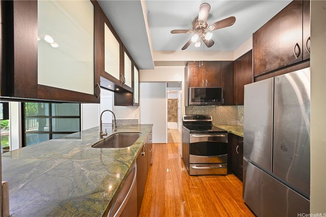 1030 Aoloa Place 5105B, Kailua, HI 96734