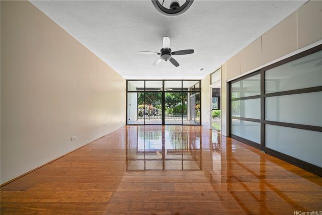 1030 Aoloa Place 5105B, Kailua, HI 96734