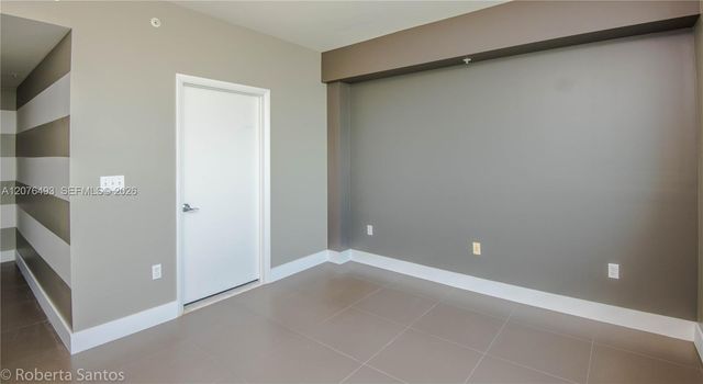 244 Biscayne Boulevard 3802, Miami, FL 33132