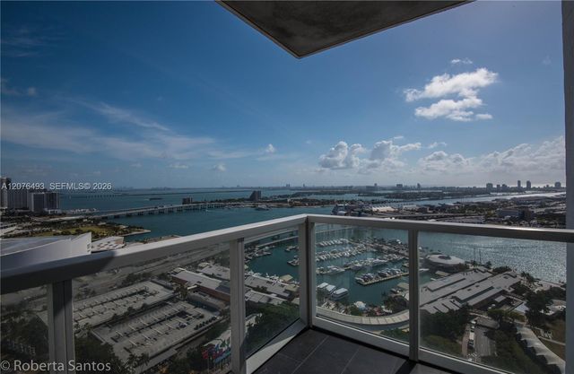 244 Biscayne Boulevard 3802, Miami, FL 33132
