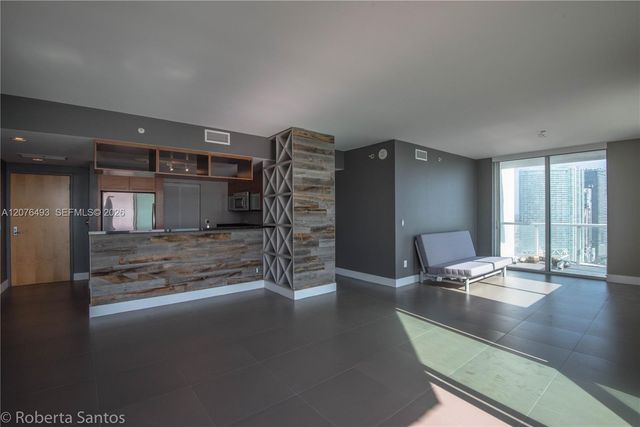 244 Biscayne Boulevard 3802, Miami, FL 33132
