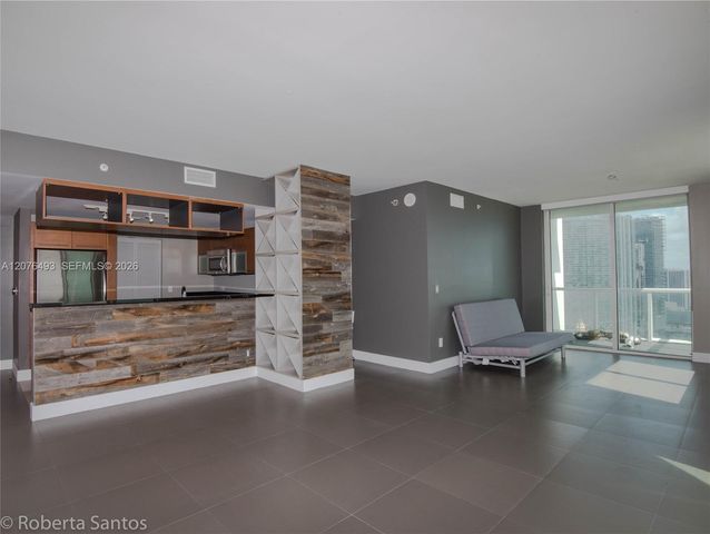 244 Biscayne Boulevard 3802, Miami, FL 33132