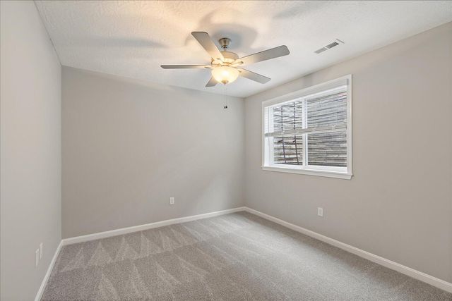 564 Foxhill Drive, 12-102, Crescent Springs, KY 41017