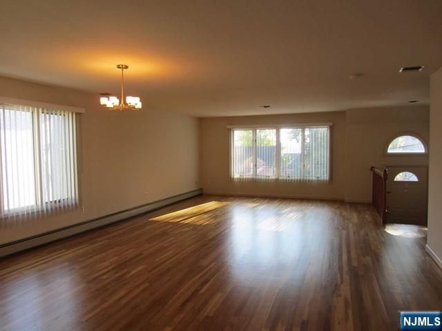 2217 B Mackay B, Fort Lee, NJ 07024