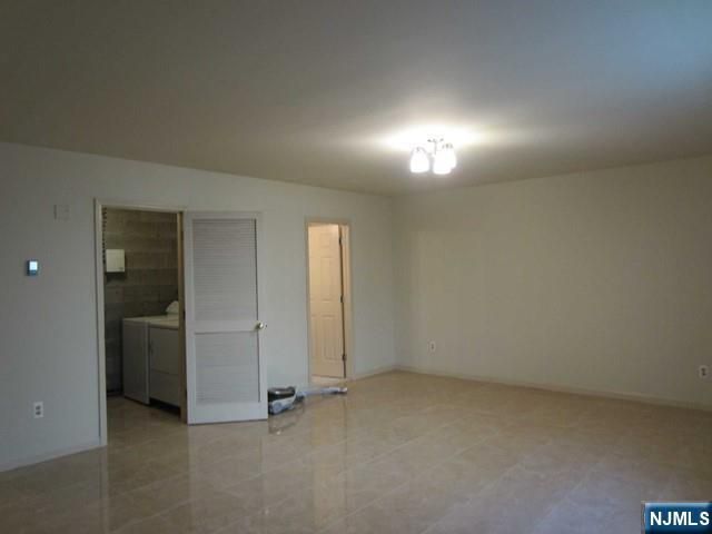 2217 B Mackay B, Fort Lee, NJ 07024