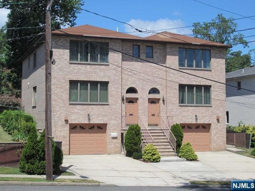 2217 B Mackay B, Fort Lee, NJ 07024