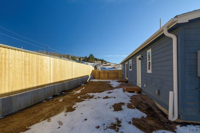 525 Carr Ave, Cripple Creek, CO 80813