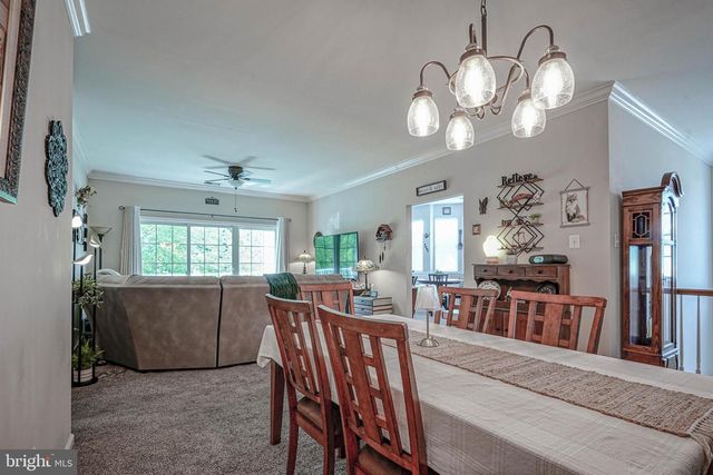 86 PELICAN PL, West Deptford, NJ 08086