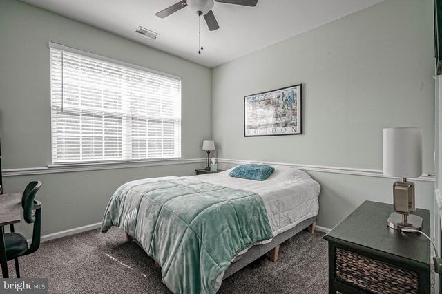 86 PELICAN PL, West Deptford, NJ 08086