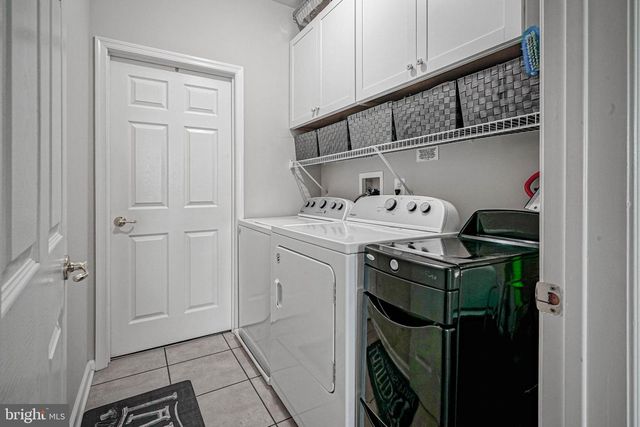 86 PELICAN PL, West Deptford, NJ 08086