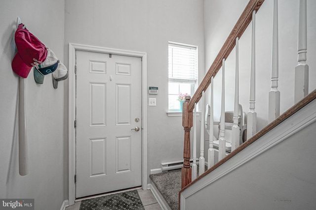 86 PELICAN PL, West Deptford, NJ 08086