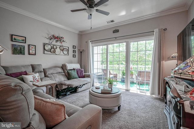 86 PELICAN PL, West Deptford, NJ 08086
