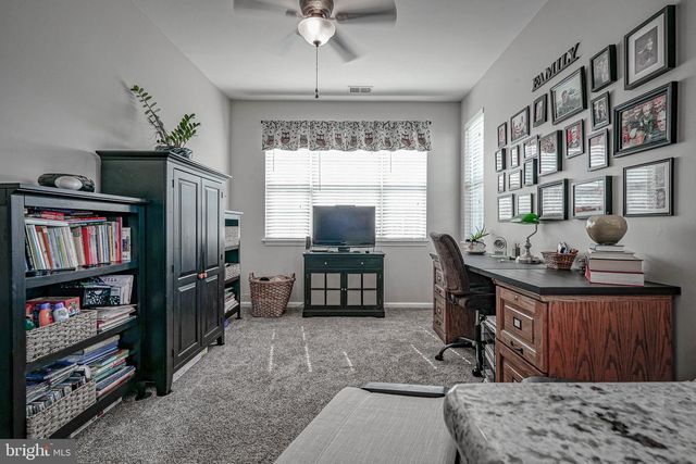 86 PELICAN PL, West Deptford, NJ 08086