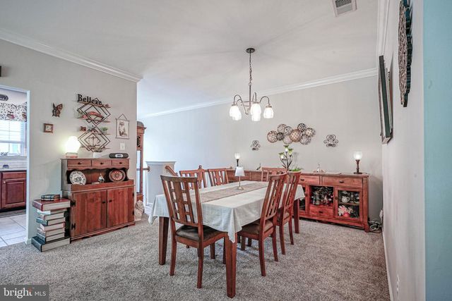 86 PELICAN PL, West Deptford, NJ 08086