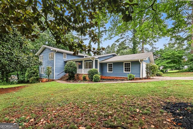 3348 Goldenchain Drive, Lithonia, GA 30038