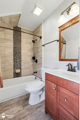 4044 N Genesee Road, Genesee, MI 48506