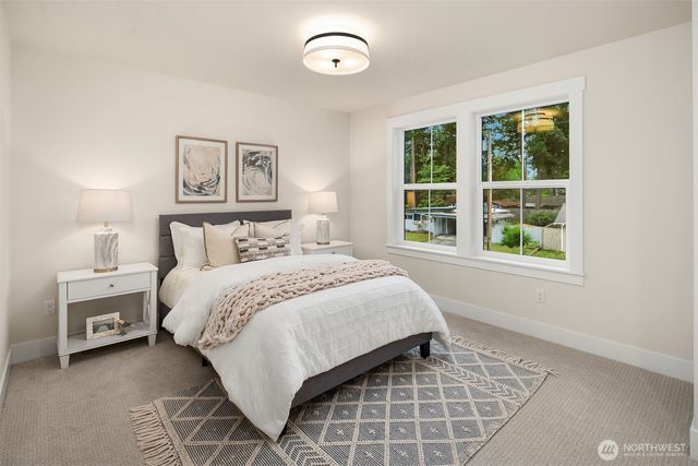 816 165th Avenue NE, Bellevue, WA 98008