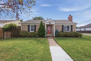 1102 E 37th Place, Tulsa, OK 74105