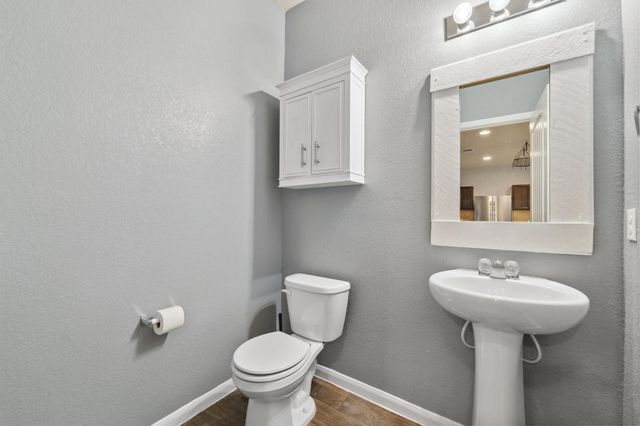 1008 Comal RUN, Hutto, TX 78634