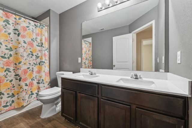 1008 Comal RUN, Hutto, TX 78634