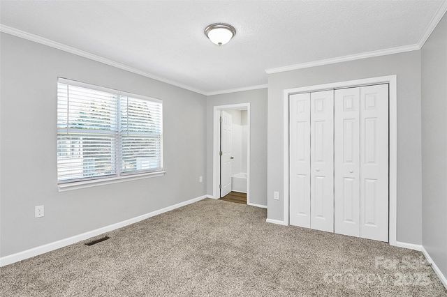 1015 W 4th Avenue, Gastonia, NC 28052