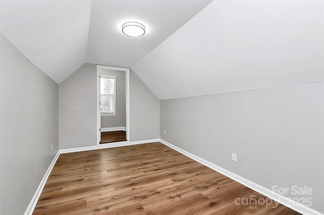 1015 W 4th Avenue, Gastonia, NC 28052