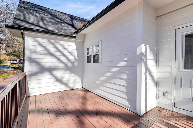 1015 W 4th Avenue, Gastonia, NC 28052