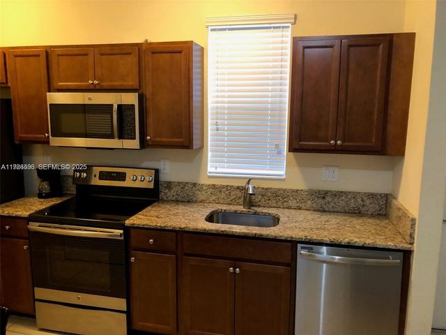 17127 SW 96th St Studio, Miami, FL 33196