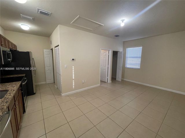 17127 SW 96th St Studio, Miami, FL 33196