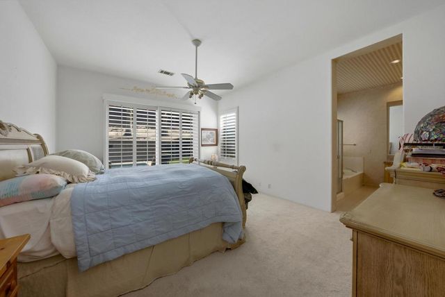 133 Vista Royale, Palm Desert, CA 92260